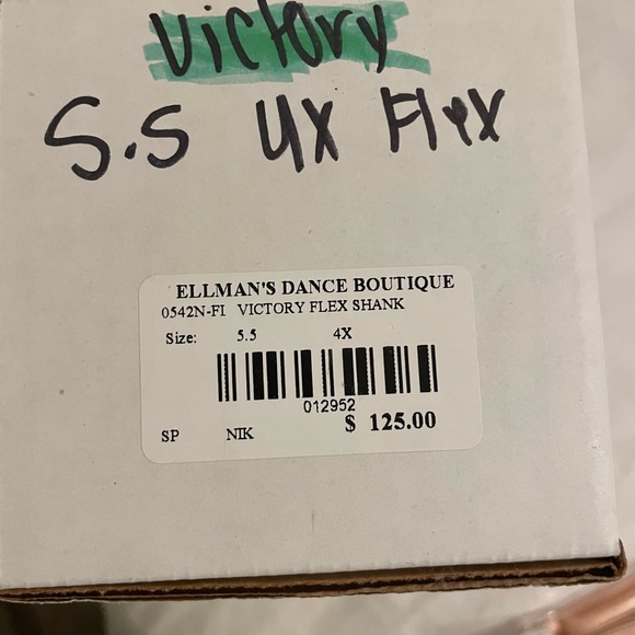 Victory Flex Pointe Shoes with ribbon and elastics - Women’s size 5.5 - Picture 3 of 5